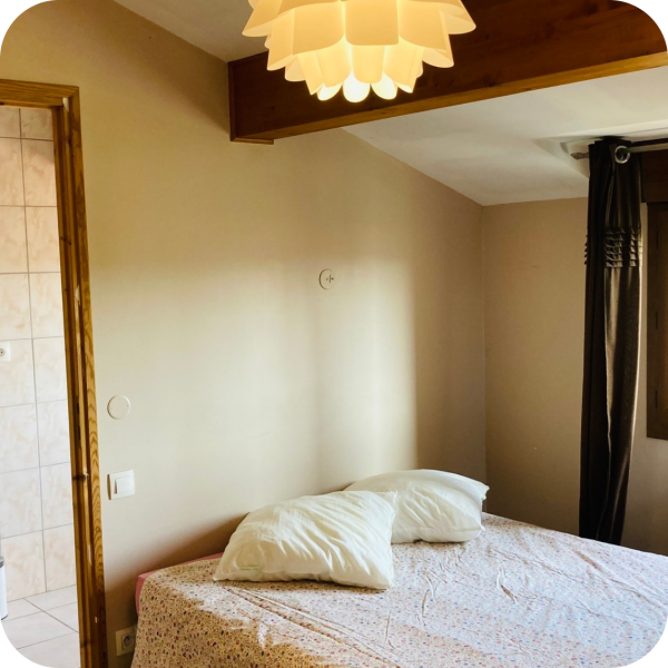 Nos chambres - L'Eclaireuse - restaurant SAINT-CLAIR-DU-RHONE - bien manger SAINT-CLAIR-DU-RHONE