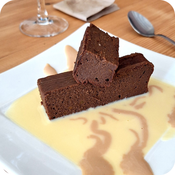 Le restaurant - L'Eclaireuse - restaurant SAINT-CLAIR-DU-RHONE - Coworking Vienne