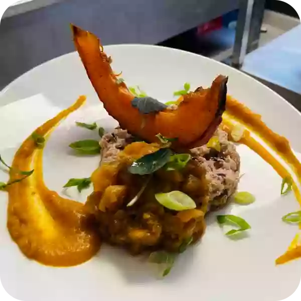 Le restaurant - L'Eclaireuse - restaurant SAINT-CLAIR-DU-RHONE - meilleur resto SAINT-CLAIR-DU-RHONE